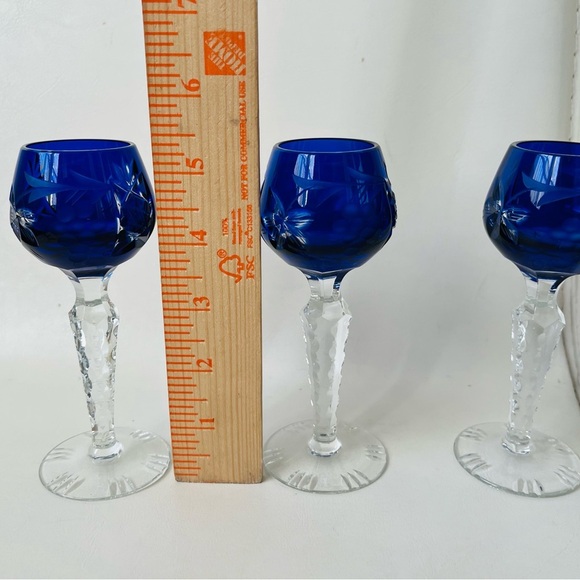 Vintage cobalt blue cut drinking glasses of 6 - Picture 2 of 13